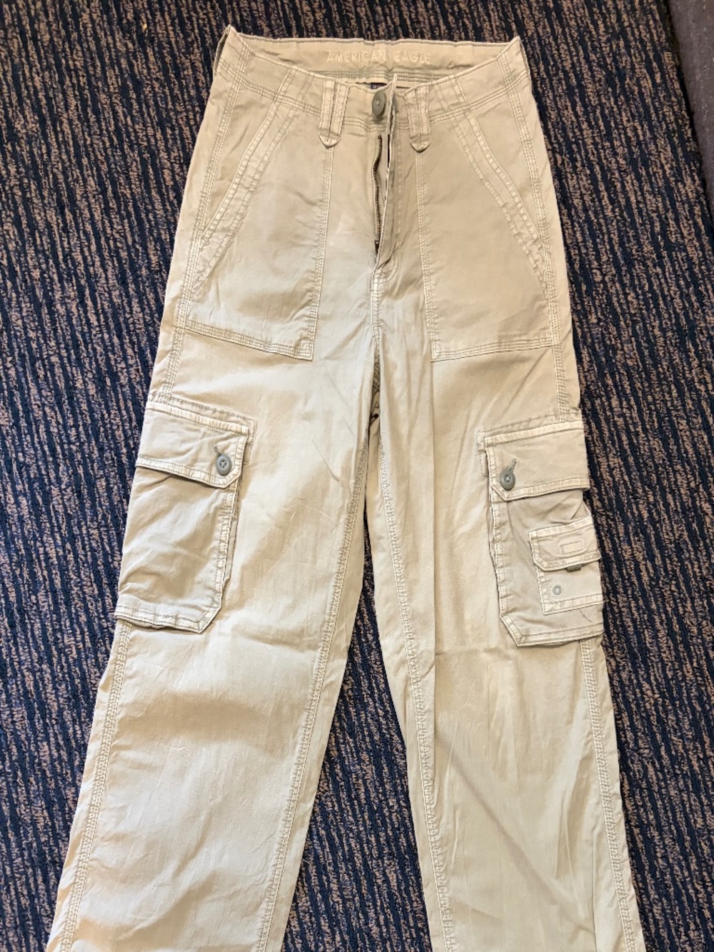 American Eagle cargo pants